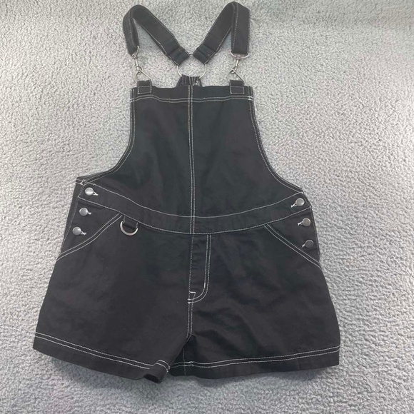 Hot Topic Pants - Hot Topic HT Denim Overalls Shorts Shortalls Black Size XL Goth Trendy